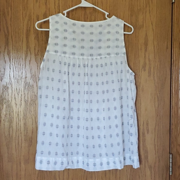 Loft sleveless top - Picture 2 of 4